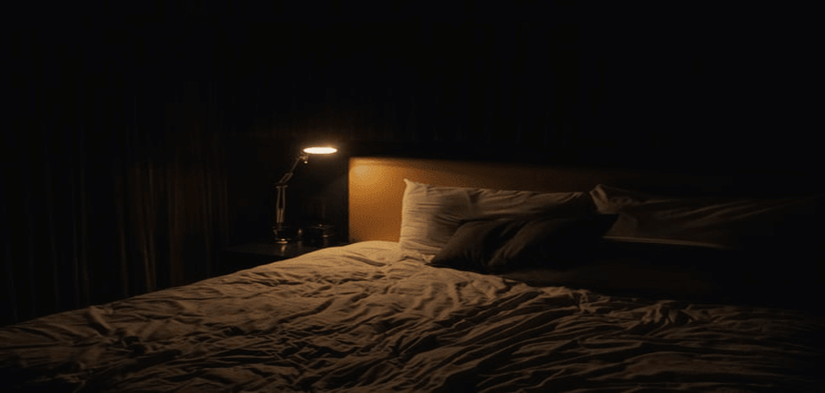 Short stay hotel room in Lovund