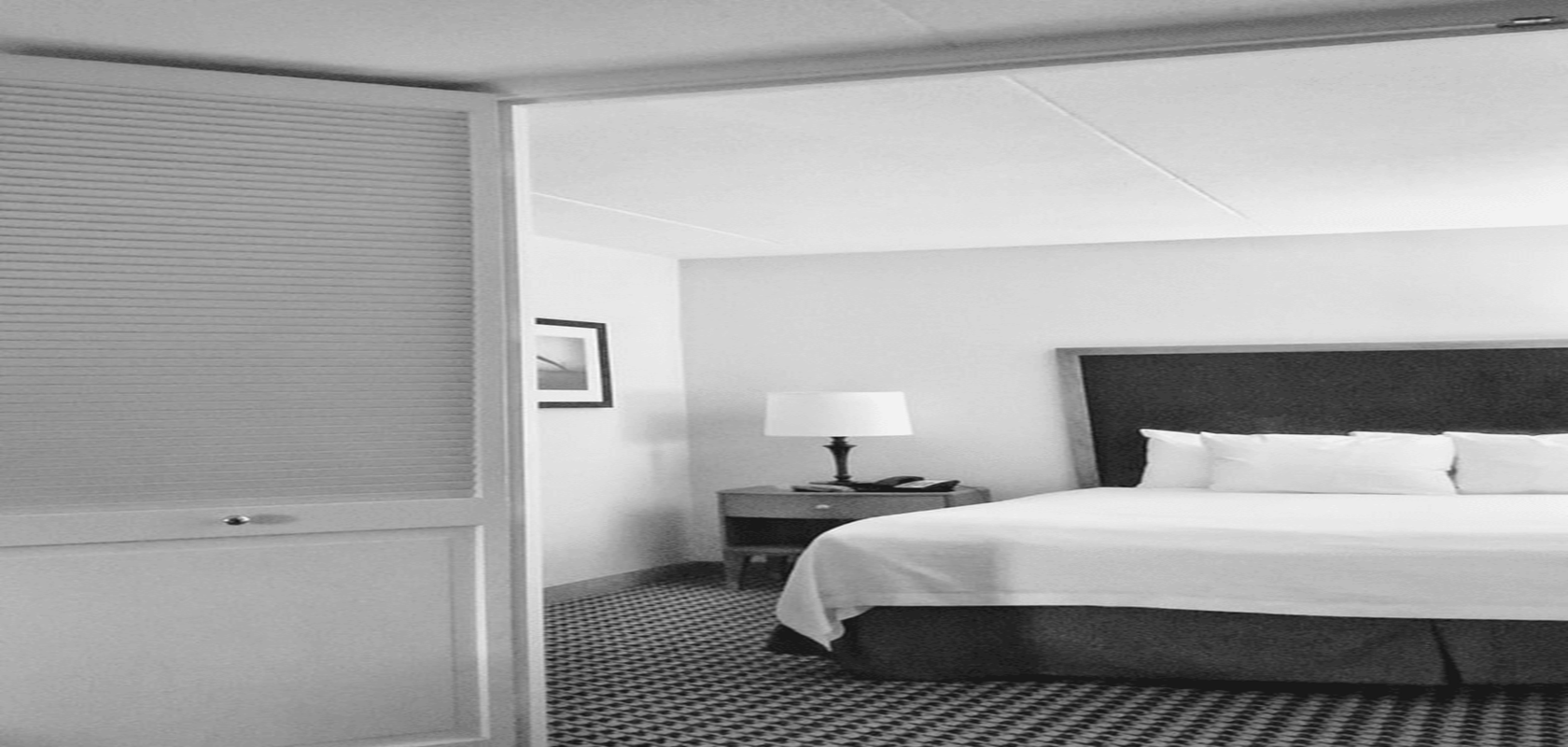 Gay-friendly hotel room in Chiaravalle Centrale